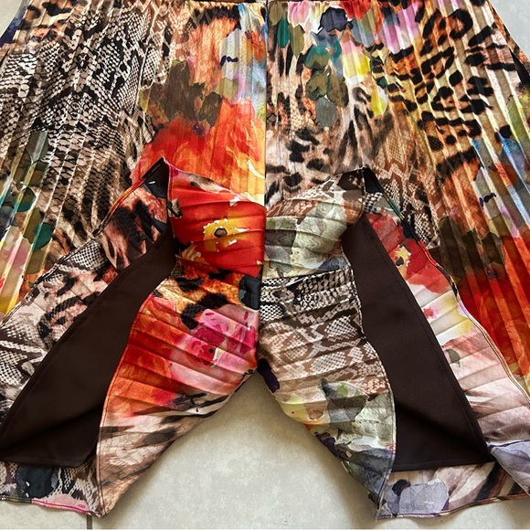 GUESS by Marciano romper - Picture 6 of 10